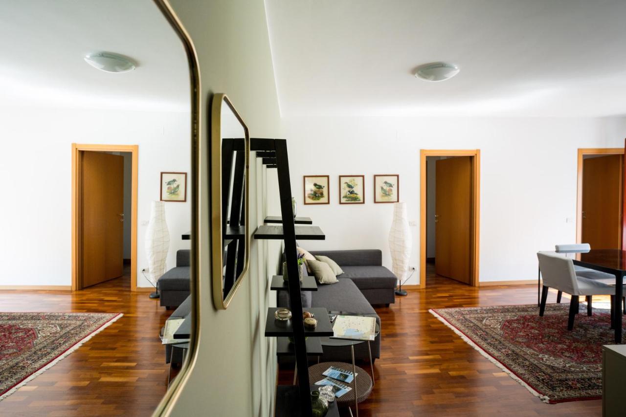 Apartament L'Ulivo Di Como Zewnętrze zdjęcie